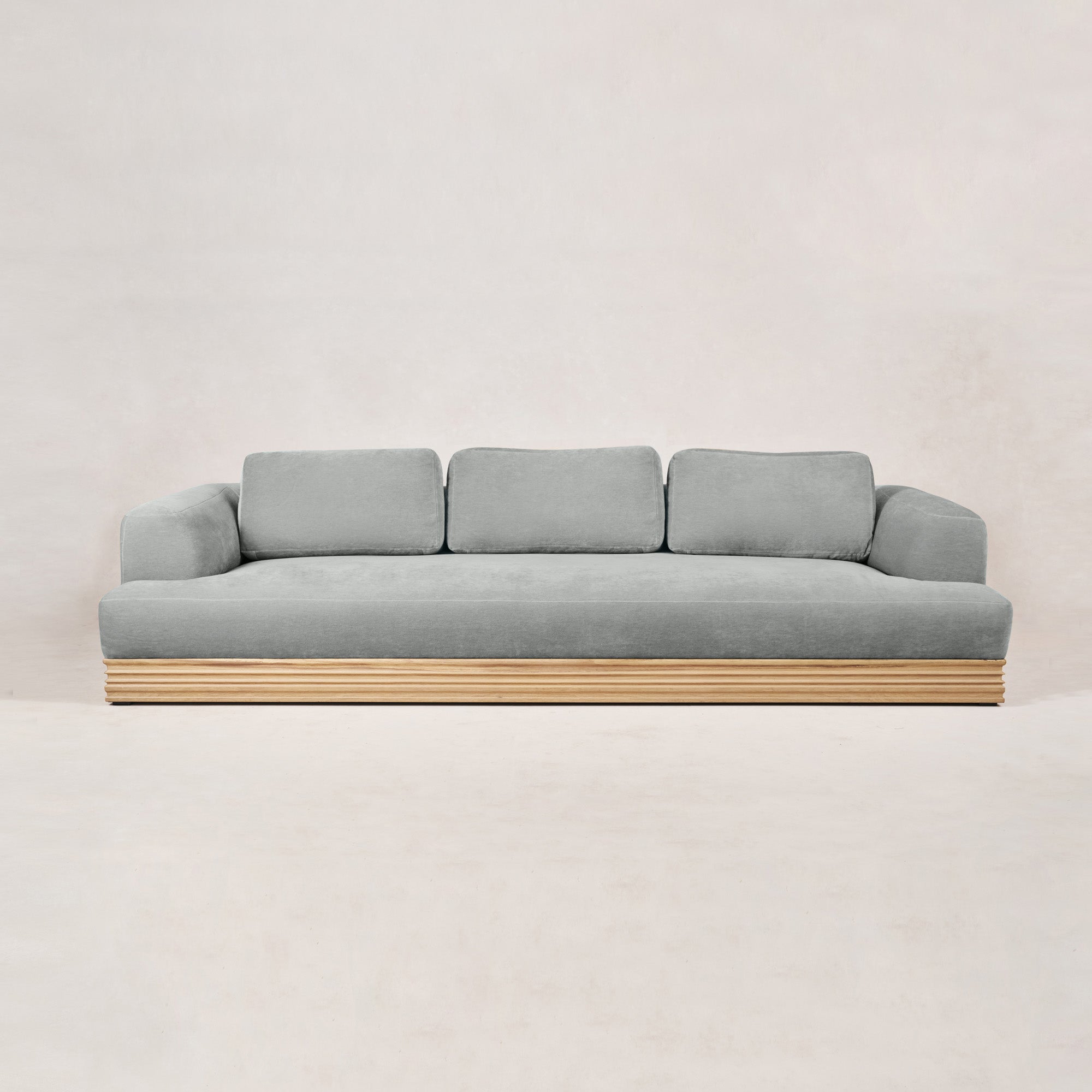 Palazzo Sofa - Frost