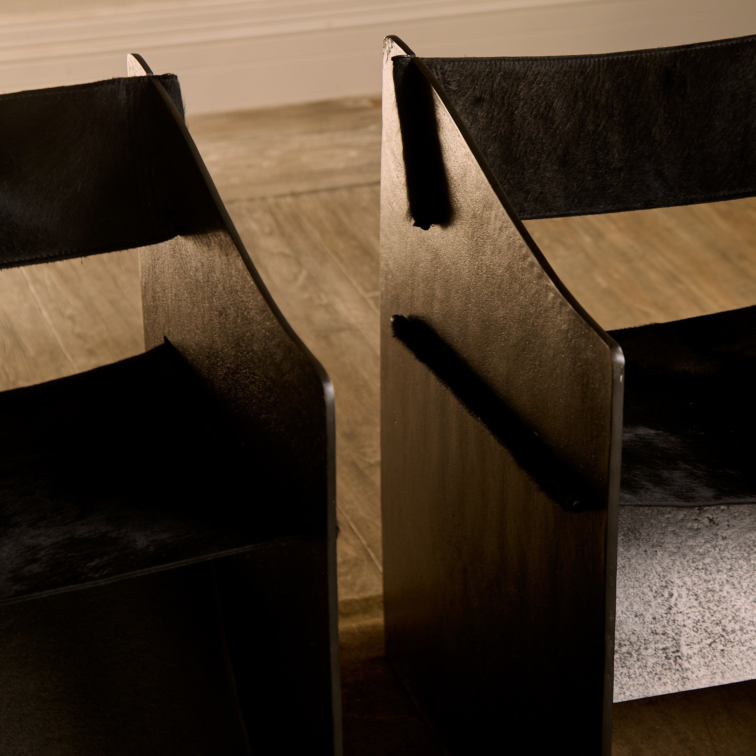 Ingresso Accent Chair - Modern Aluminum Frame with Italian Flair