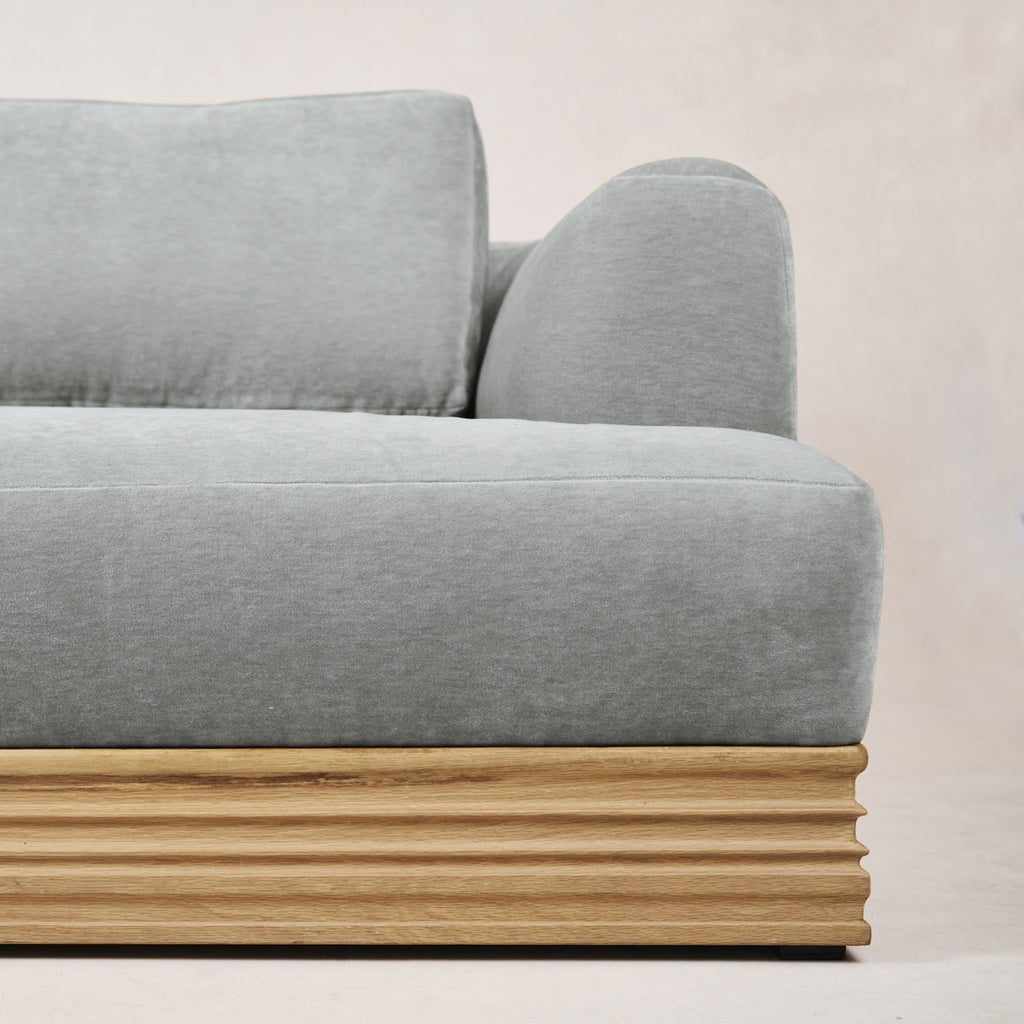 Palazzo Sofa - Frost