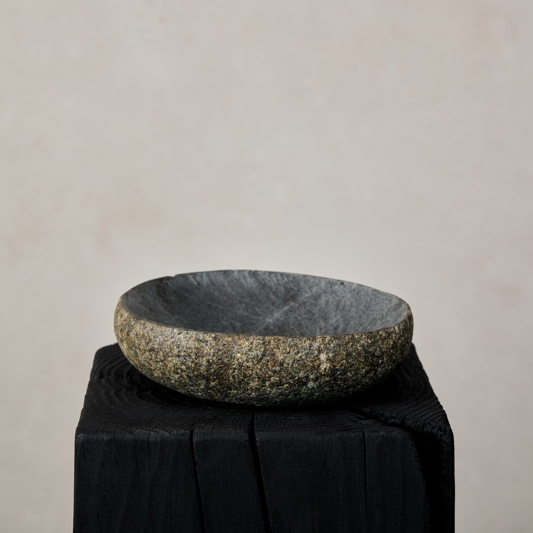 Handcrafted Natural River Stone Serving Bowl - Unique Home Decor