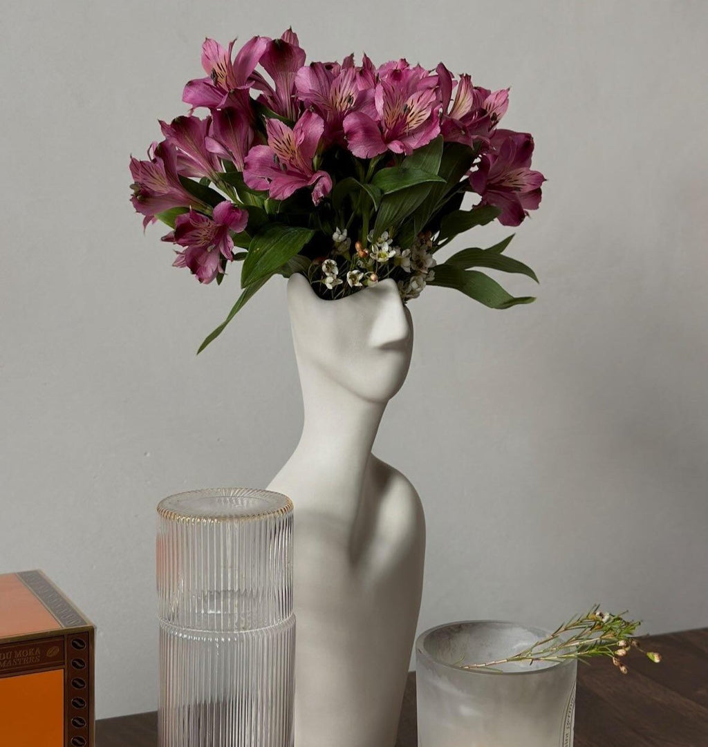 Artistic Face Vase - Abstract Ceramic Flower Holder