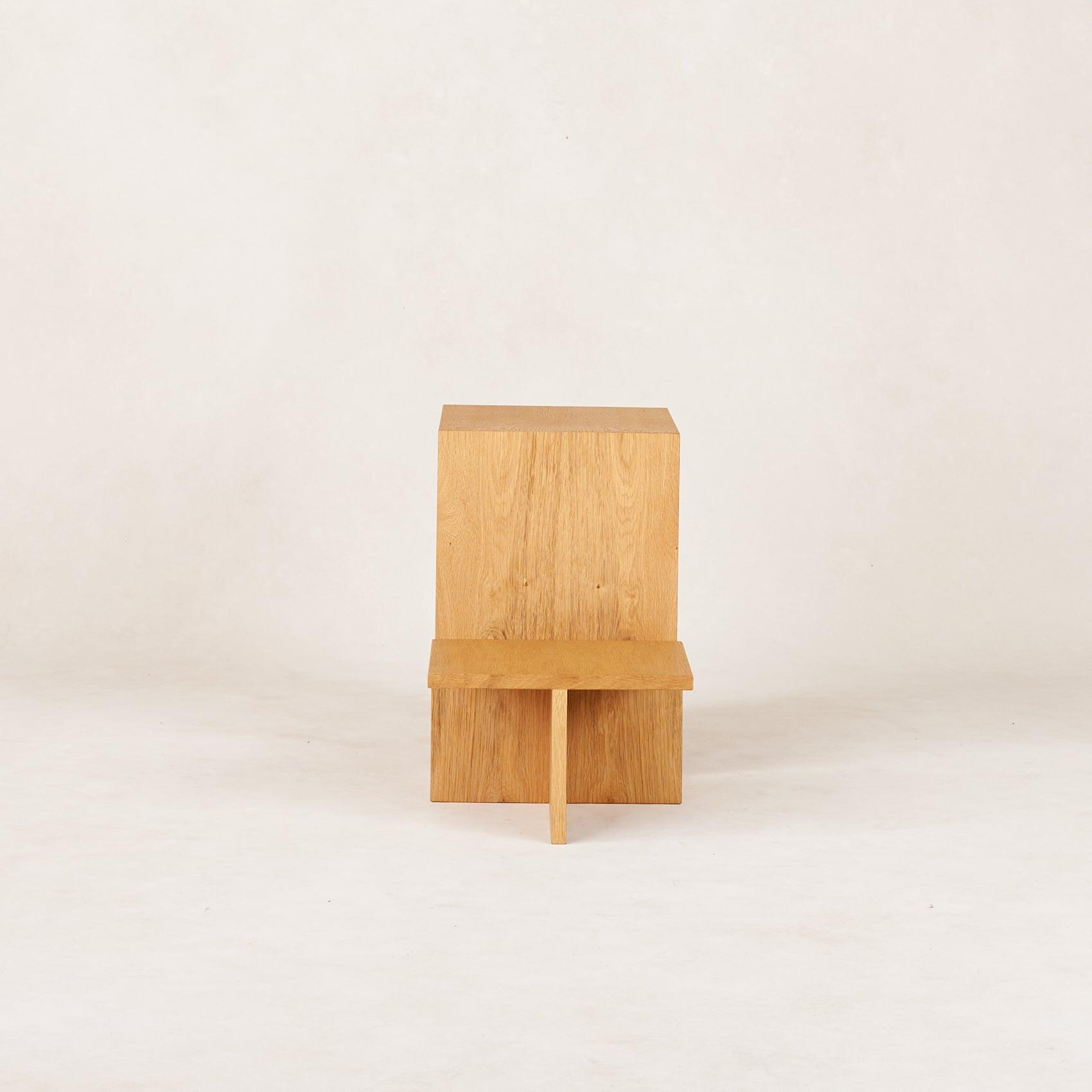 White Oak Valley Side Table with Tiered Design and Magazine Rack